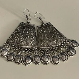 Oxidized stylish earrings